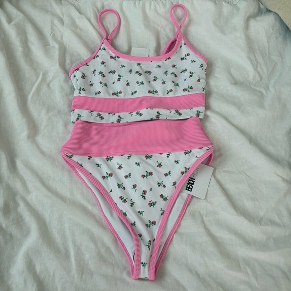 NEW NWT Beach Riot MEDIUM Emmy Swimwear Peony Blossom Bikini set bottom top - Picture 4 of 12